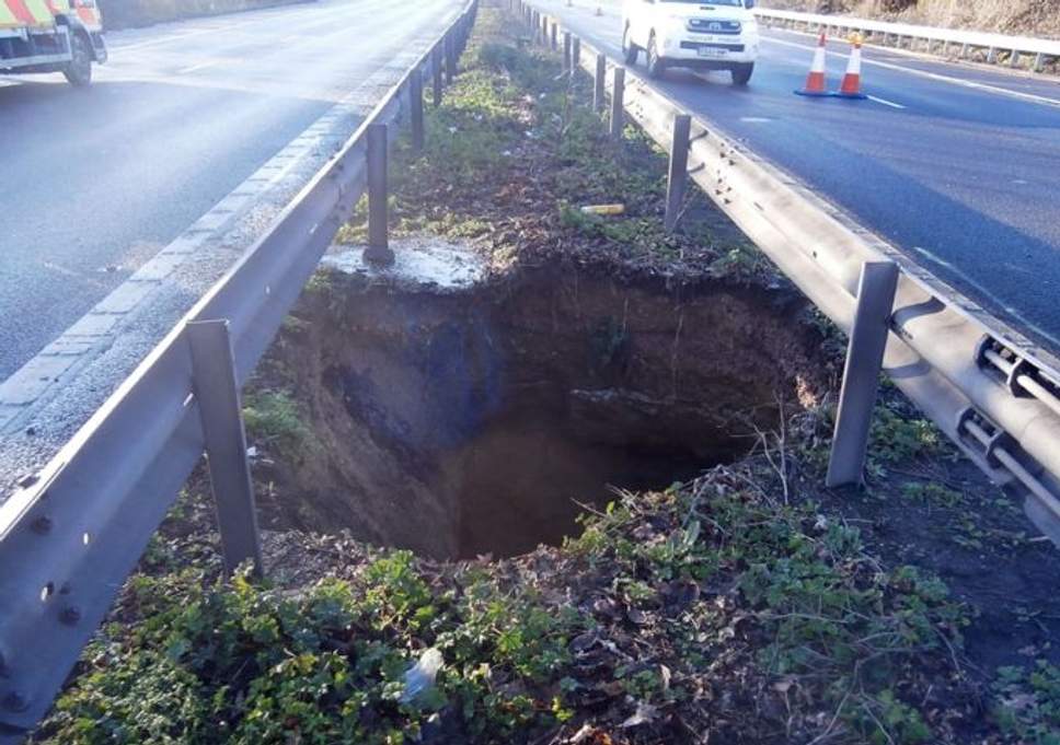 M2 Sinkhole